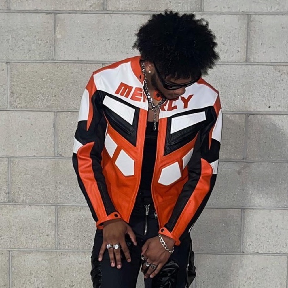 Race me motto jacket/ size large! True In size and brand new !!